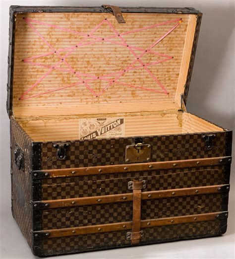 flat topped trunk louis vuitton 1854|Louis Vuitton luggage trunk.